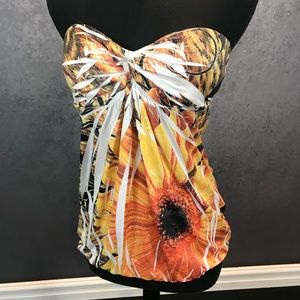 Rue 21 Strapless Shirt. Size L.